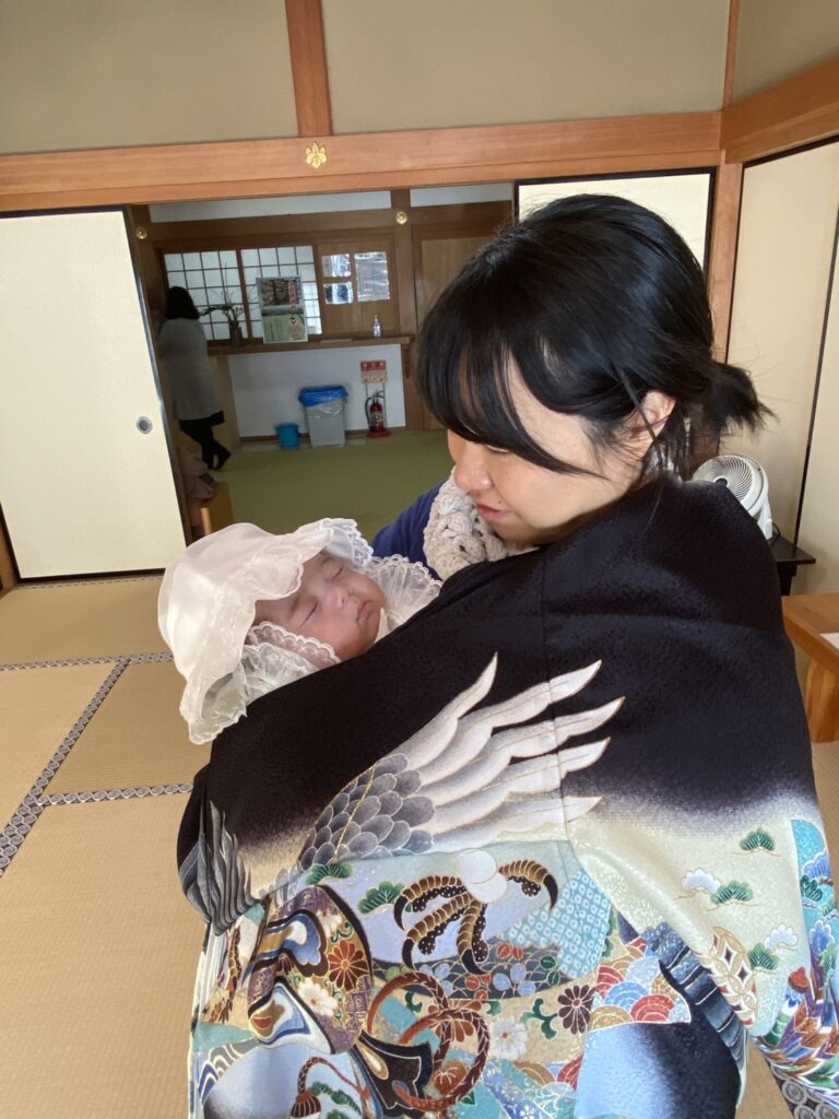 大神神社_お宮参りご祈祷_待合室